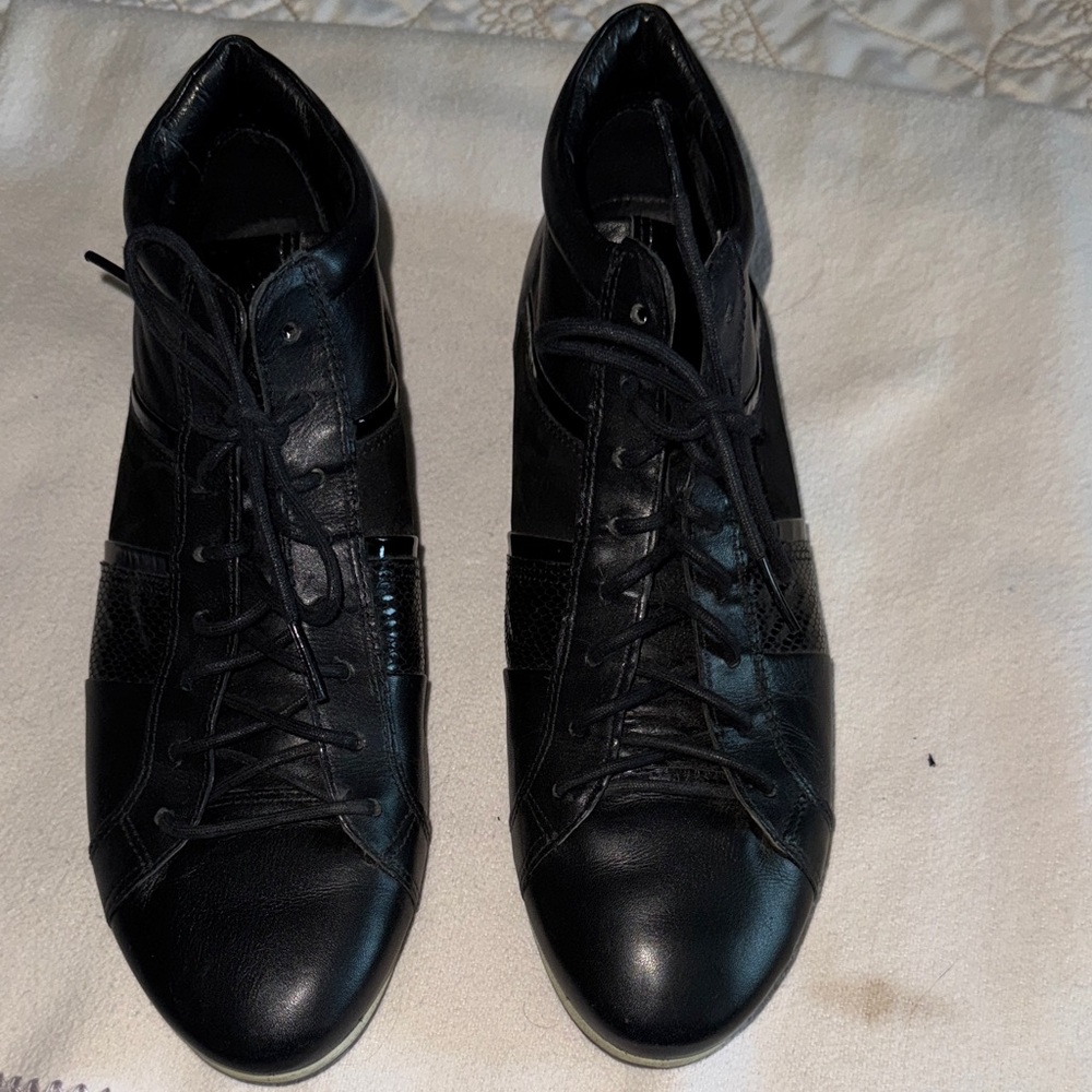 Ecco Black Athletic Shoes